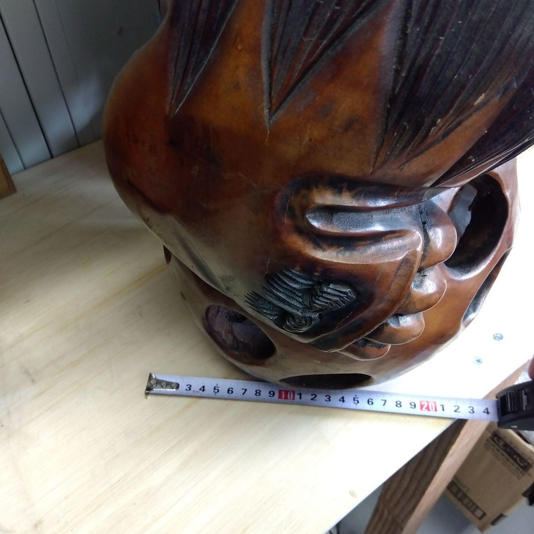 木製玉乗り獅子彫刻 　右玉乗り　①　厄除け