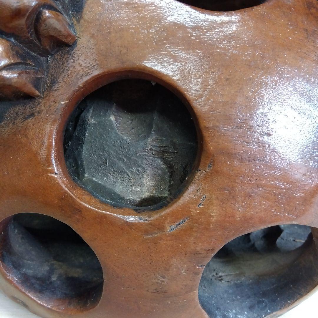 木製玉乗り獅子彫刻 　右玉乗り　①　厄除け