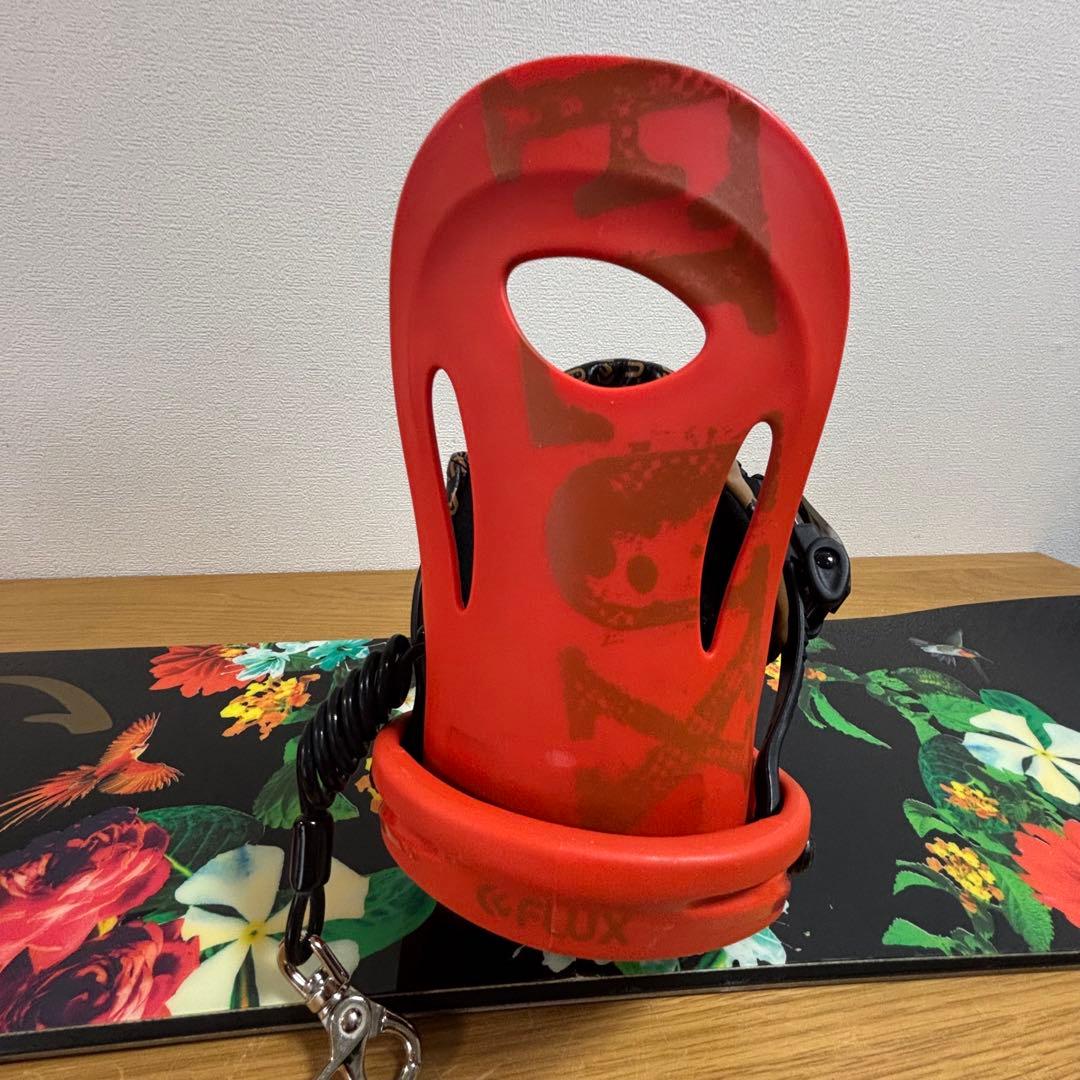 CAPITA ビンディング付　スノーボード レディース 板　142cm FLUX