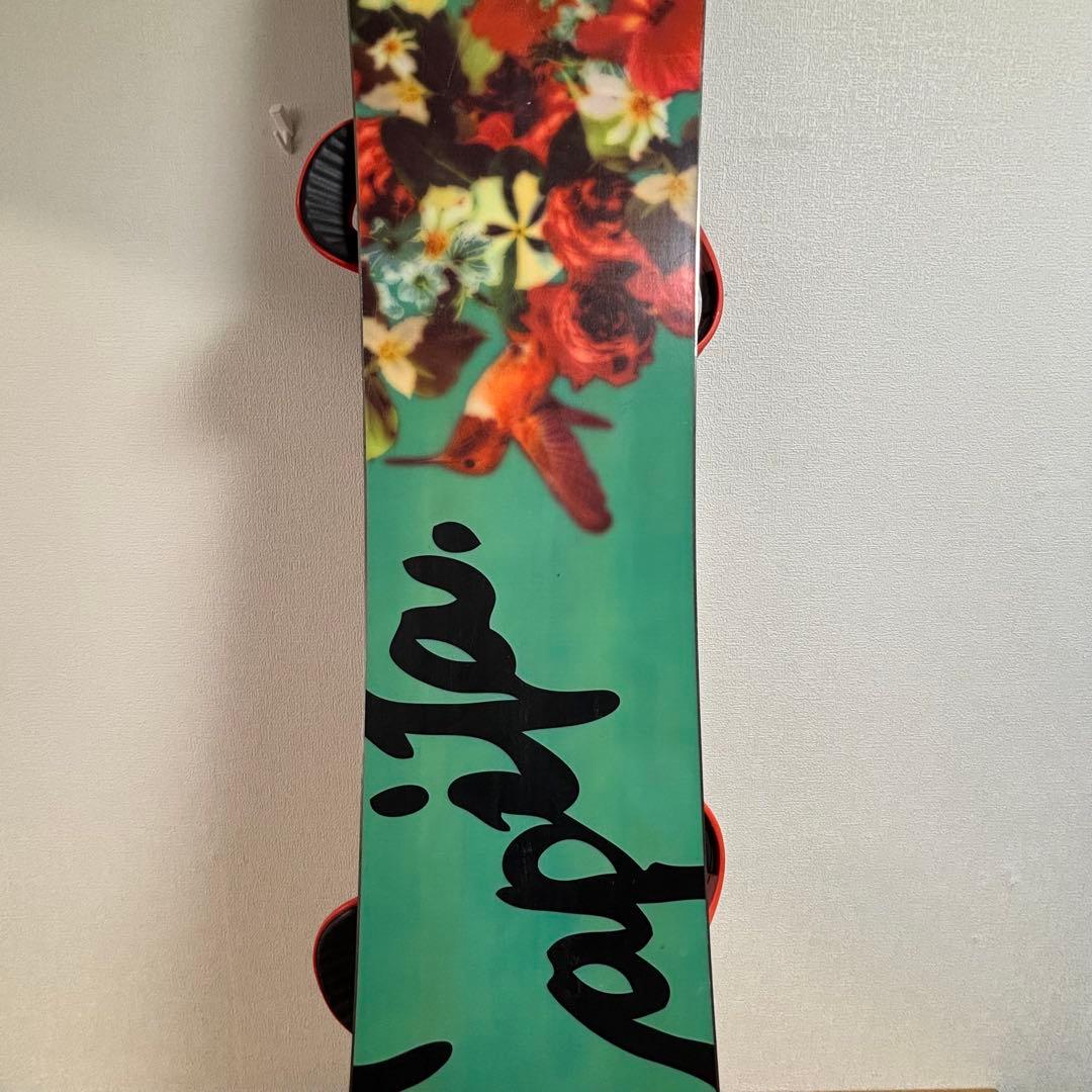 CAPITA ビンディング付　スノーボード レディース 板　142cm FLUX