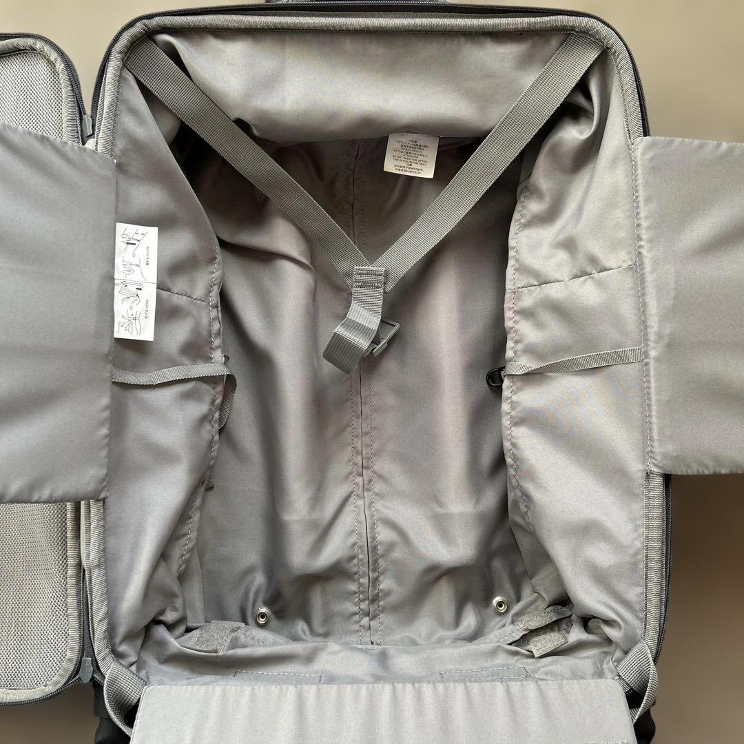 無印良品 スリムソフトキャリーケース Sサイズ360度回転ホイール（送料込み）