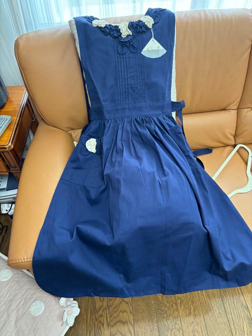 ネイビー　エプロン