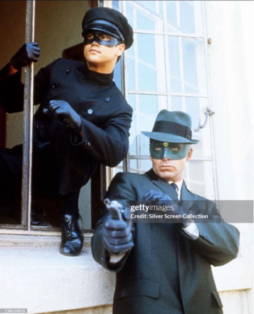 【タンロン】 ①カトー衣装（上着）　② カリスマテック２本