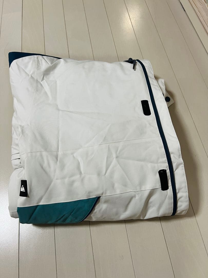 Quiksilver クイックシルバー　スキー スノーボードジャケット