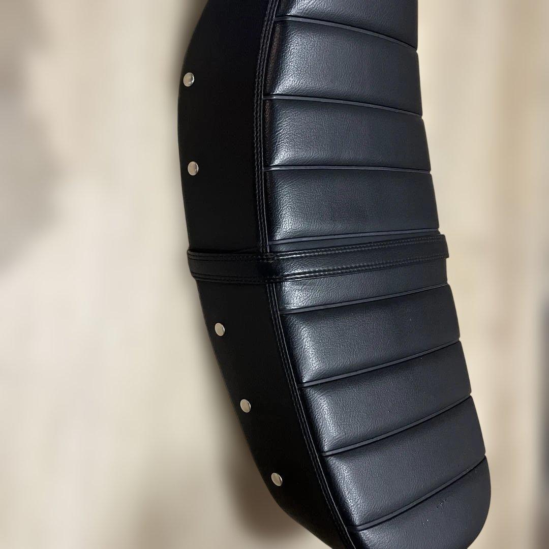 今週末だけ値下げします。ダックス125 TWR バイクシート 黒