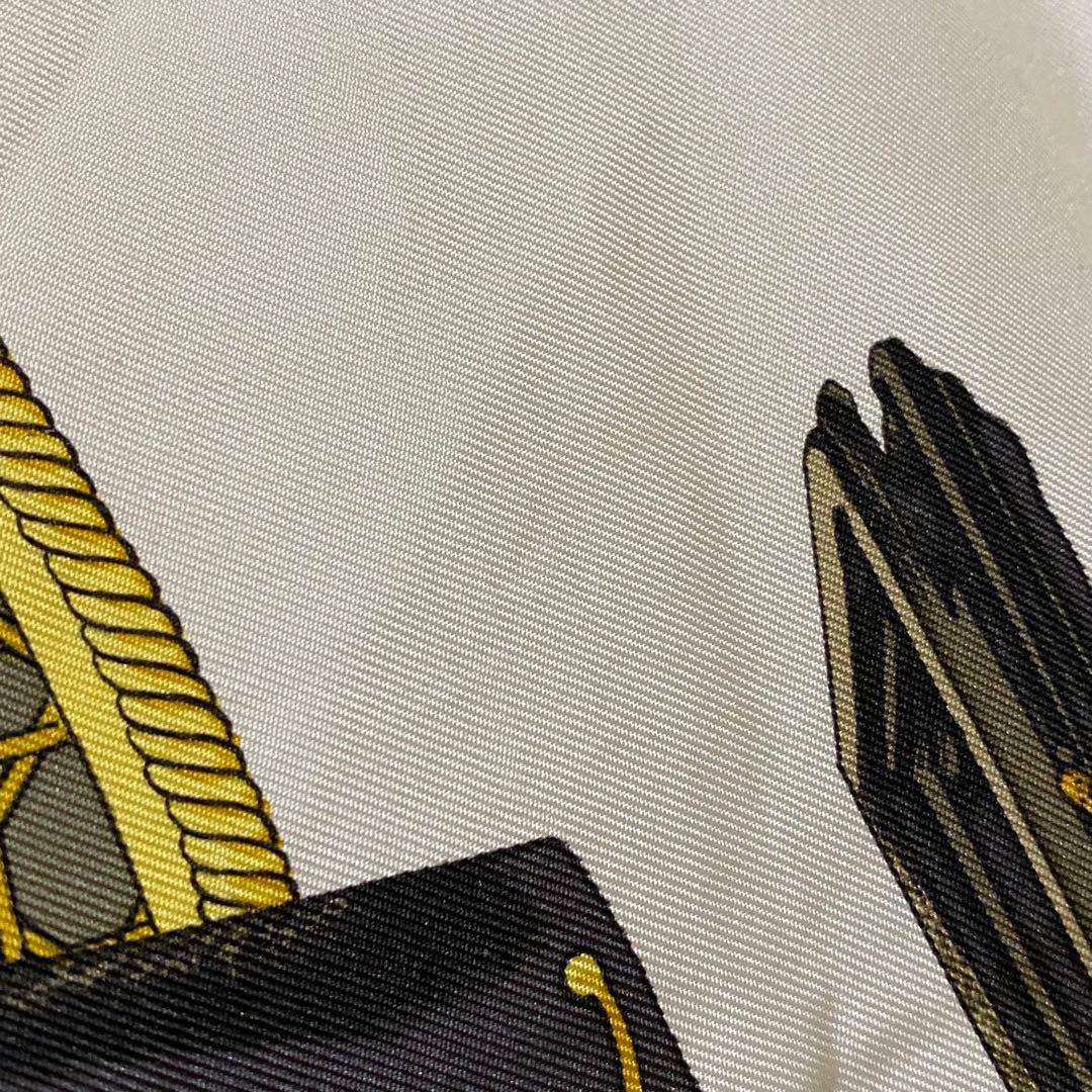 HERMES カレ90 大判シルクスカーフ 折畳み式幌の馬車 エルメス