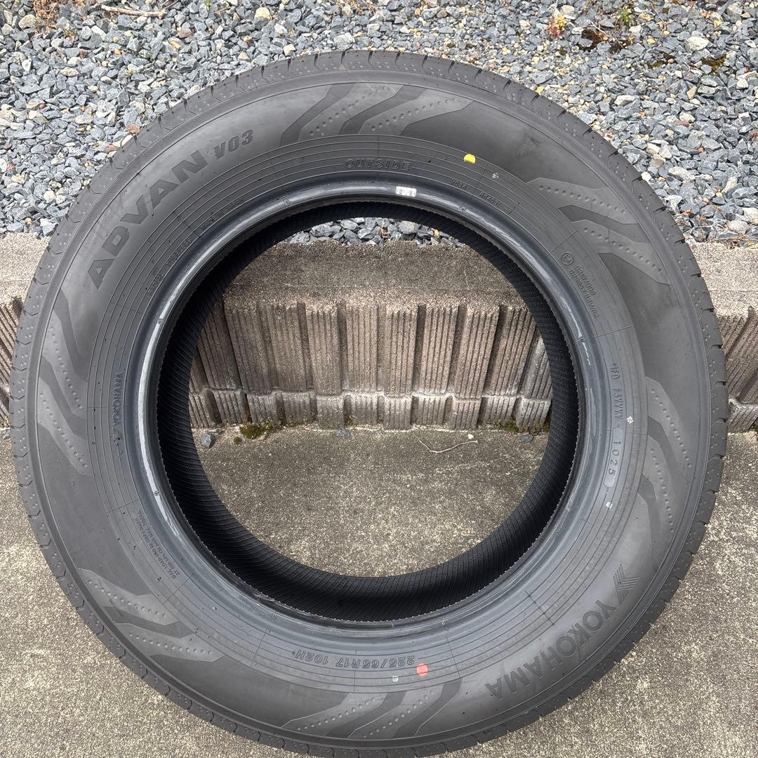 225 65 r17 ADVAN トヨタ　アルファード　純正　新車外し　送料無料