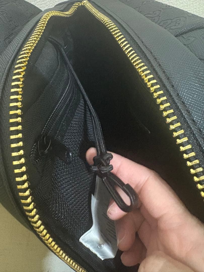 【店舗完売】NIKE ジョーダンブランド JAMモノグラム スリングバッグ