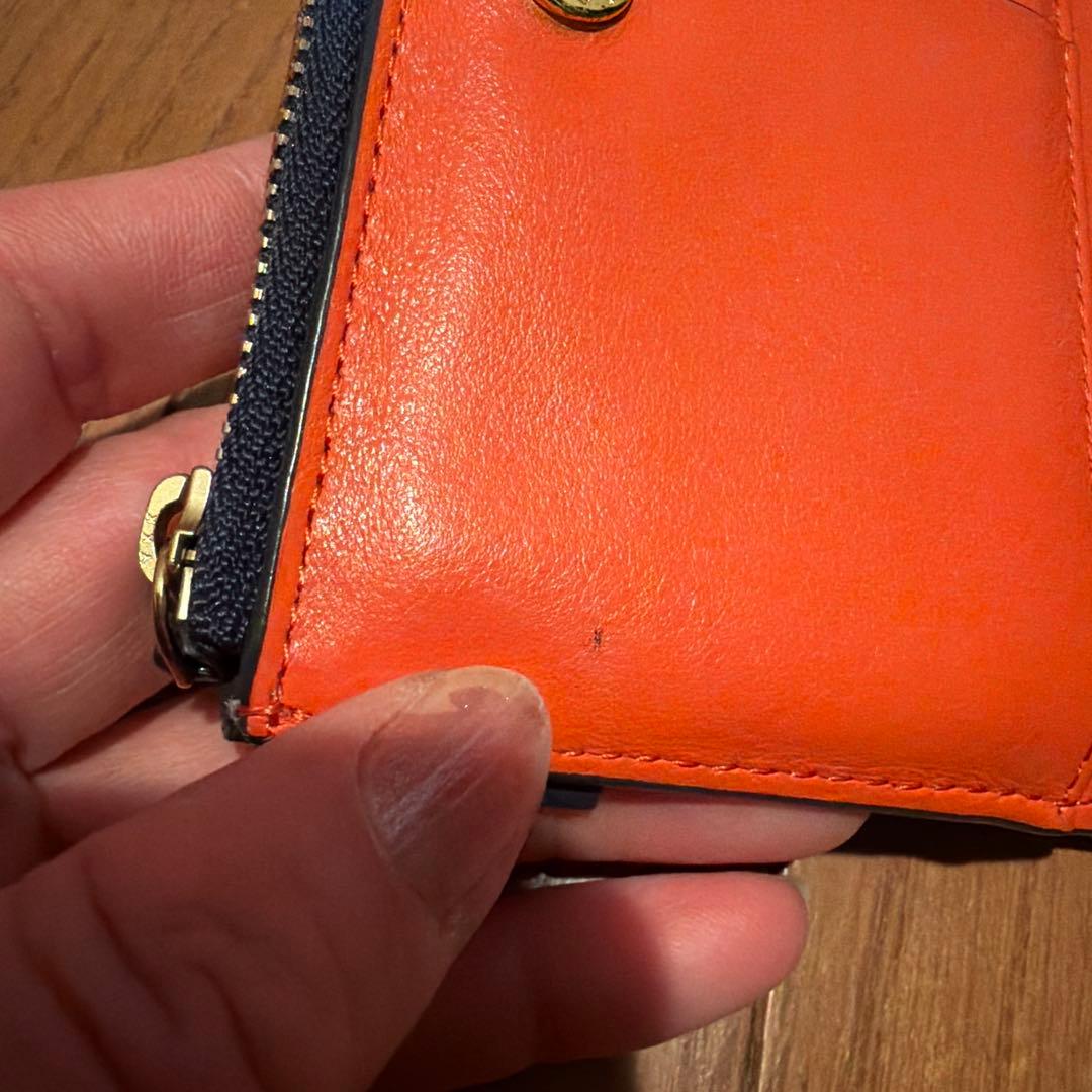 ANYA HIND MARCHお財布　アニヤハインドマーチ 二つ折り財布