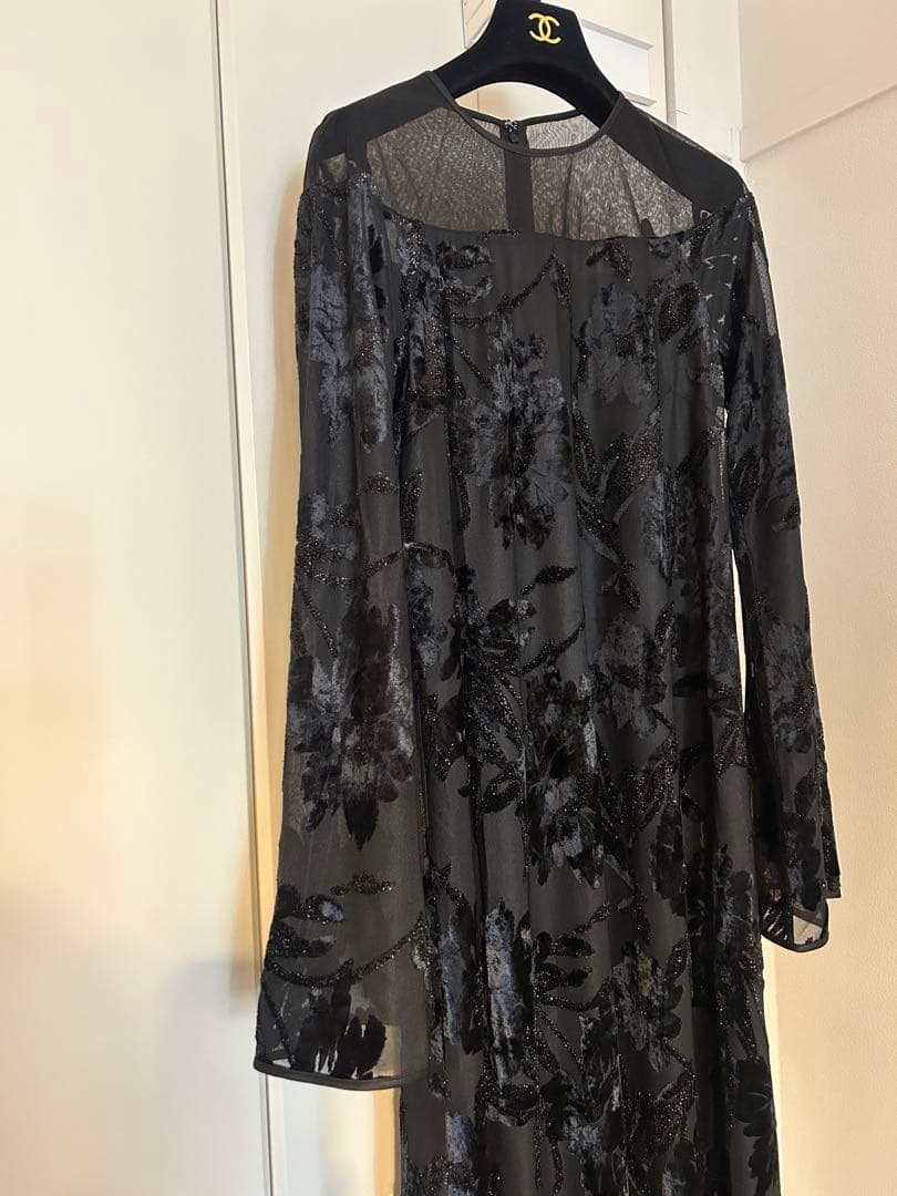 mimi　ワンピ　ブラックＭ