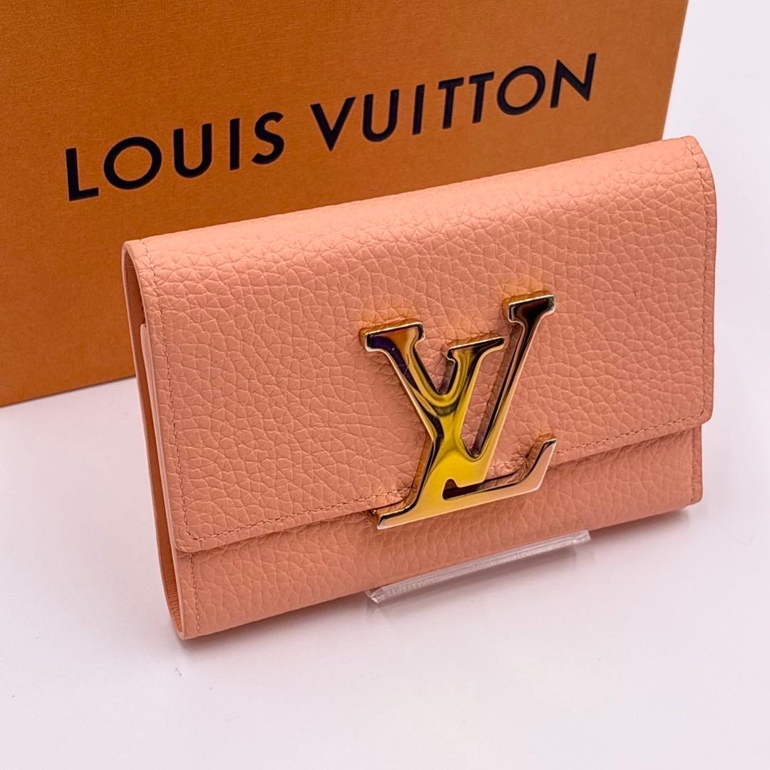 極美品 ルイヴィトン ポルトフォイユカプシーヌコンパクト ピンク M82149