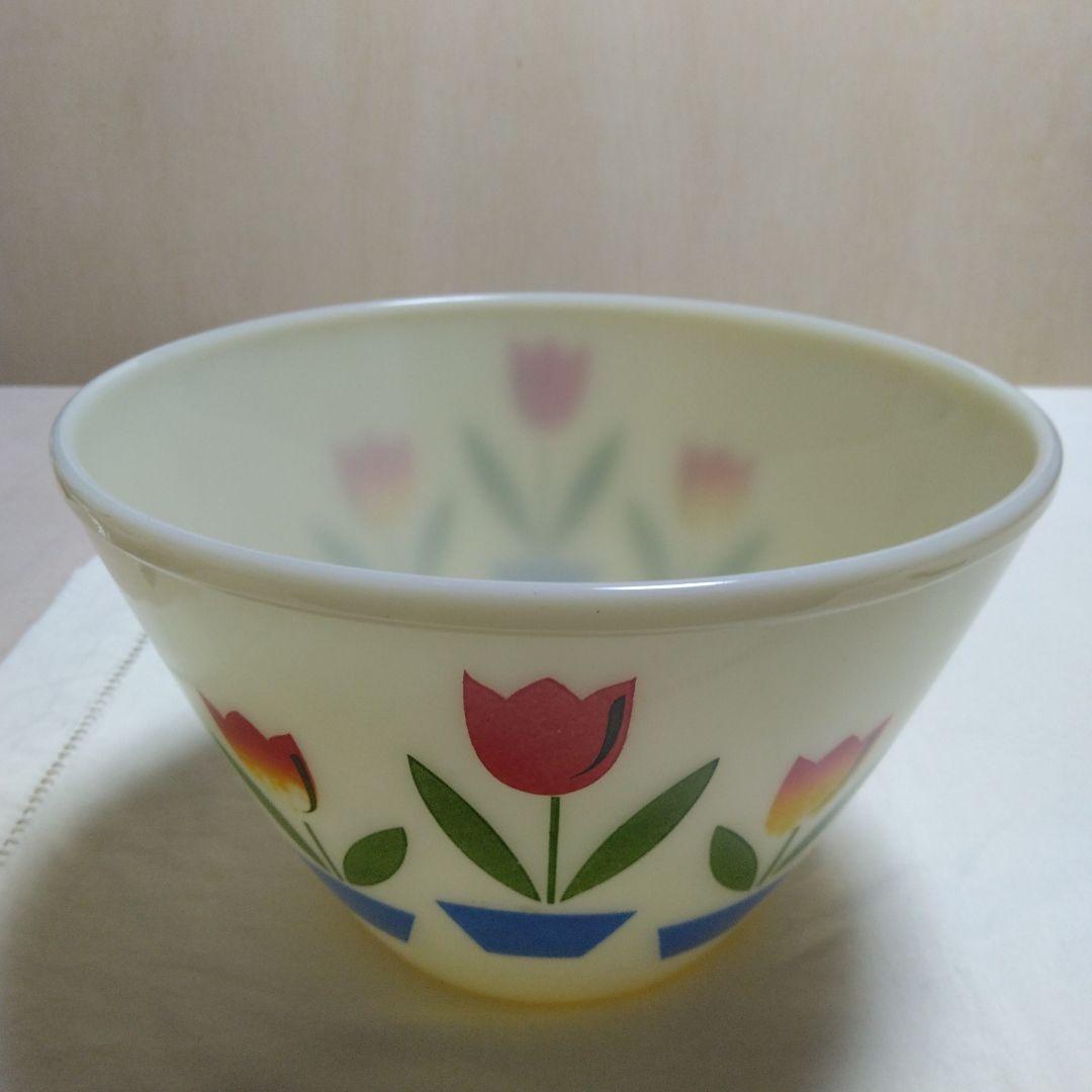ヴィンテージFire King チューリップ柄 ボウル LL アイボリー·美品