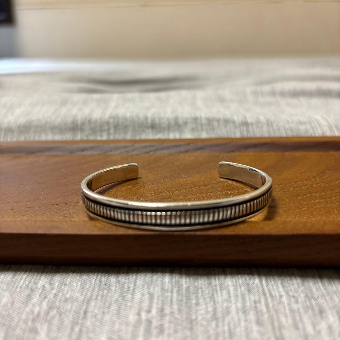 ナバホ ブルースモーガン バングル