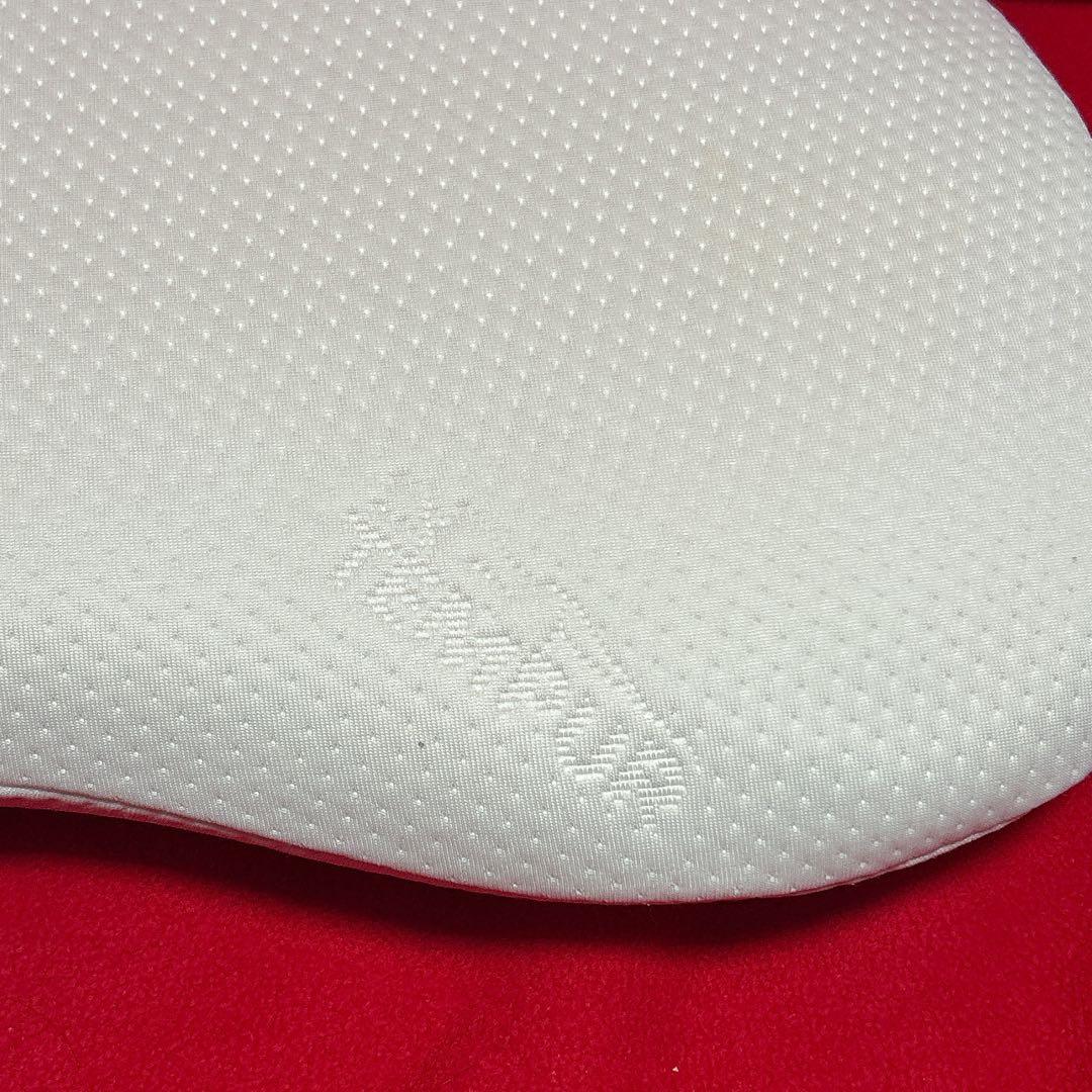 テンピュール ソナタピロー S 低反発枕 三日月 デンマーク 安眠枕