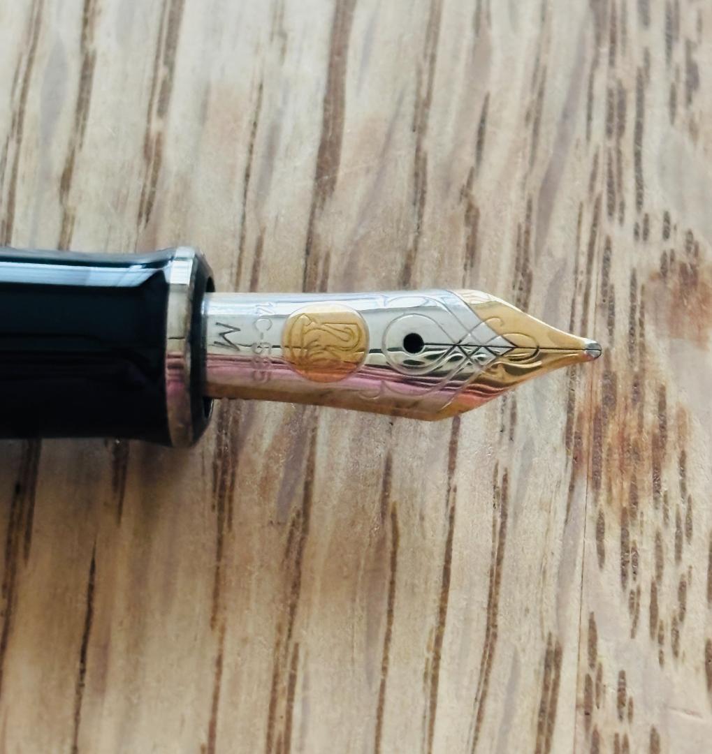 Pelikan★ペリカン★スーベレーン★M605★M（中字）★ブラック×シルバー