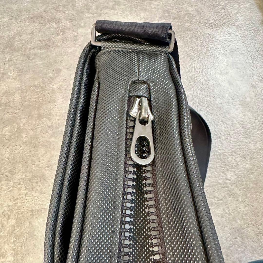 BottegaVenetaボッテガヴェネタ PVCコーティング ショルダーバッグ