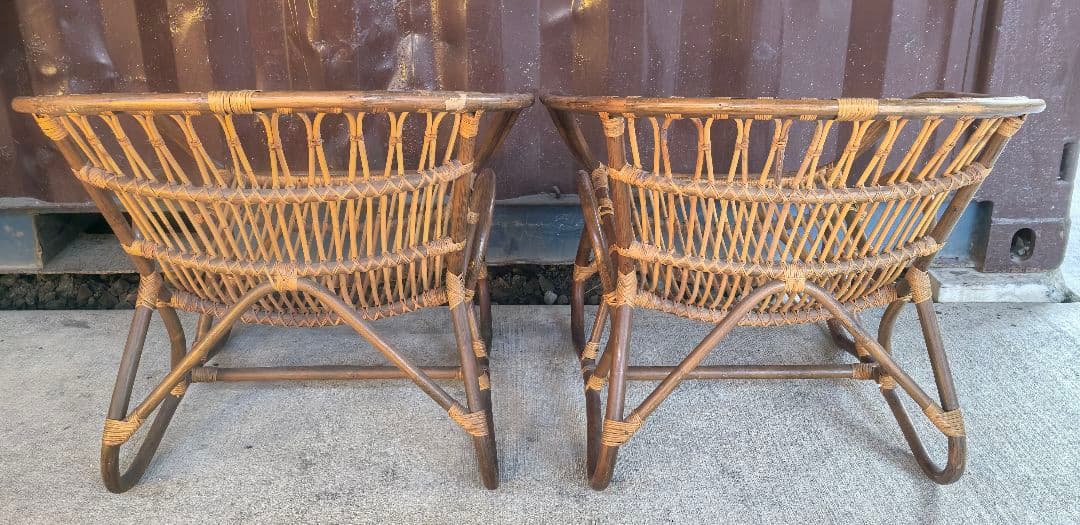 籐　お洒落なチェア　ローチェア　2脚セット