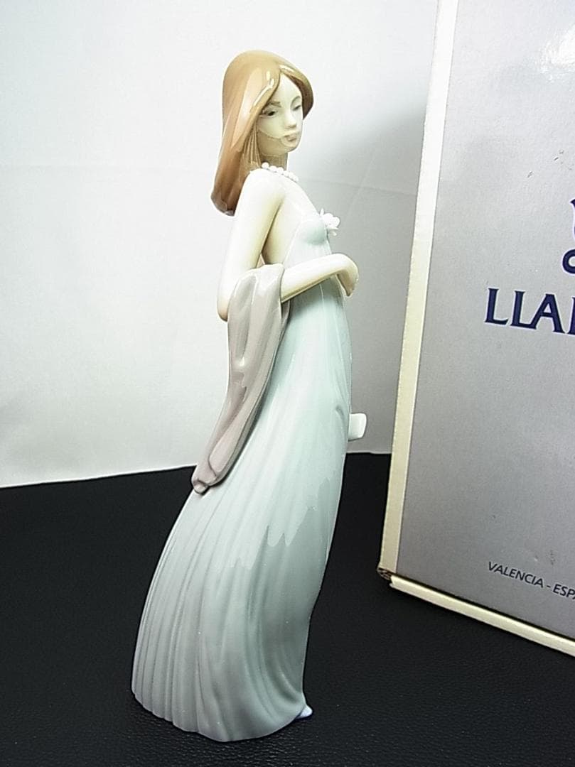 ヨシカネ様用美品LLADROリヤドロ陶器人形「少女」型番5487スペイン製