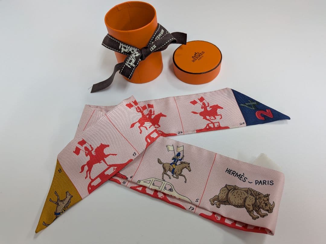 どれみ エルメス スカーフ Parade HERMES シルク 2024