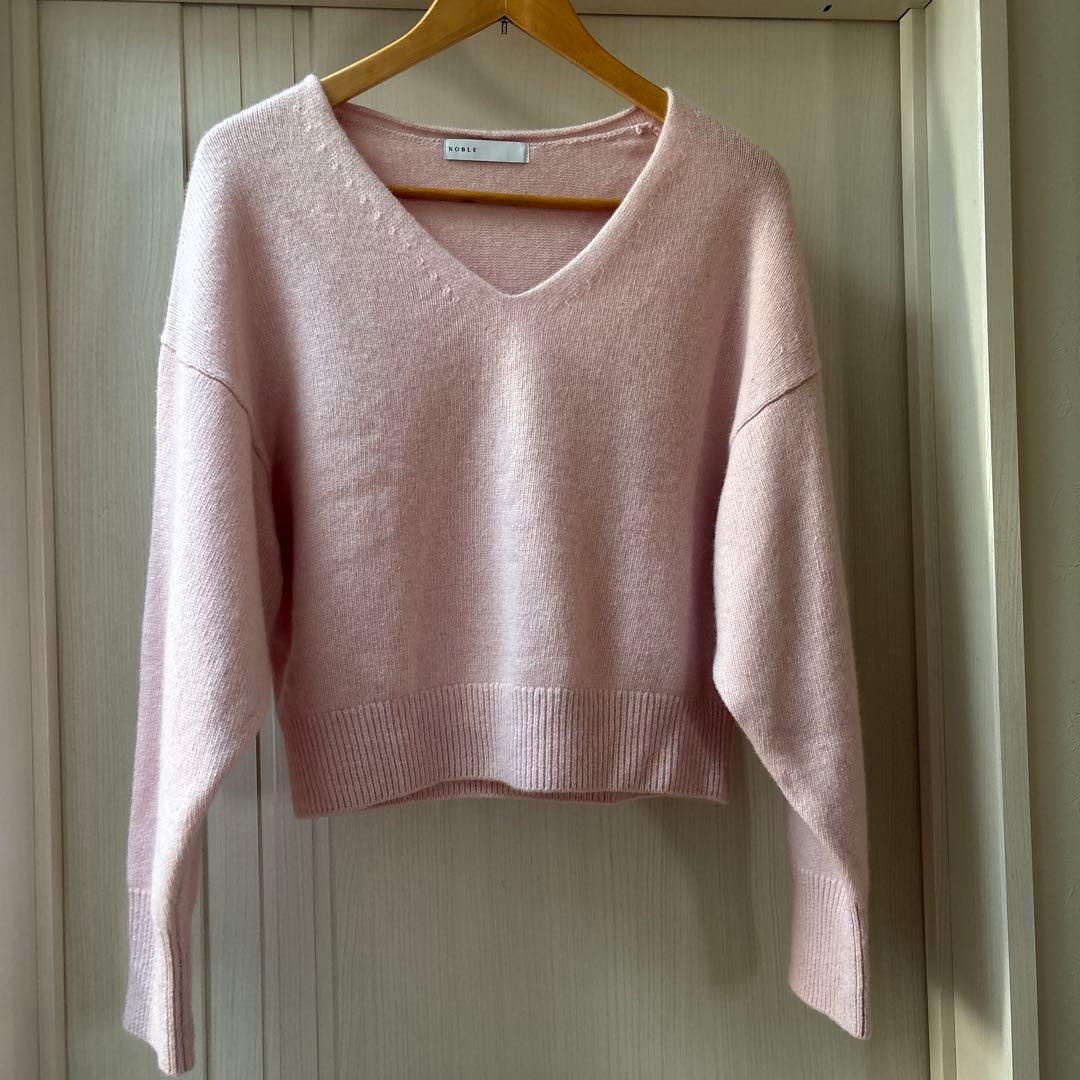 2023年　ノーブル　 カシミヤウールショートVプルオーバー