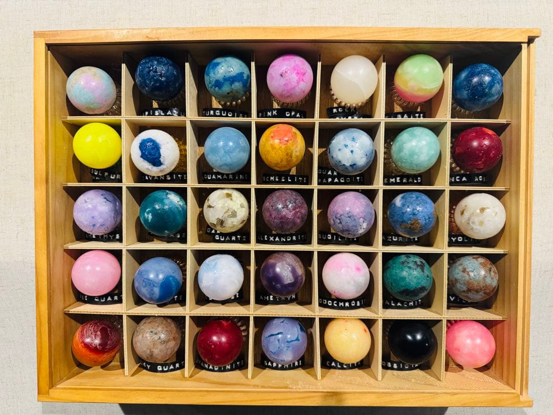 鉱物キャンドル35個セット(標本箱付き)