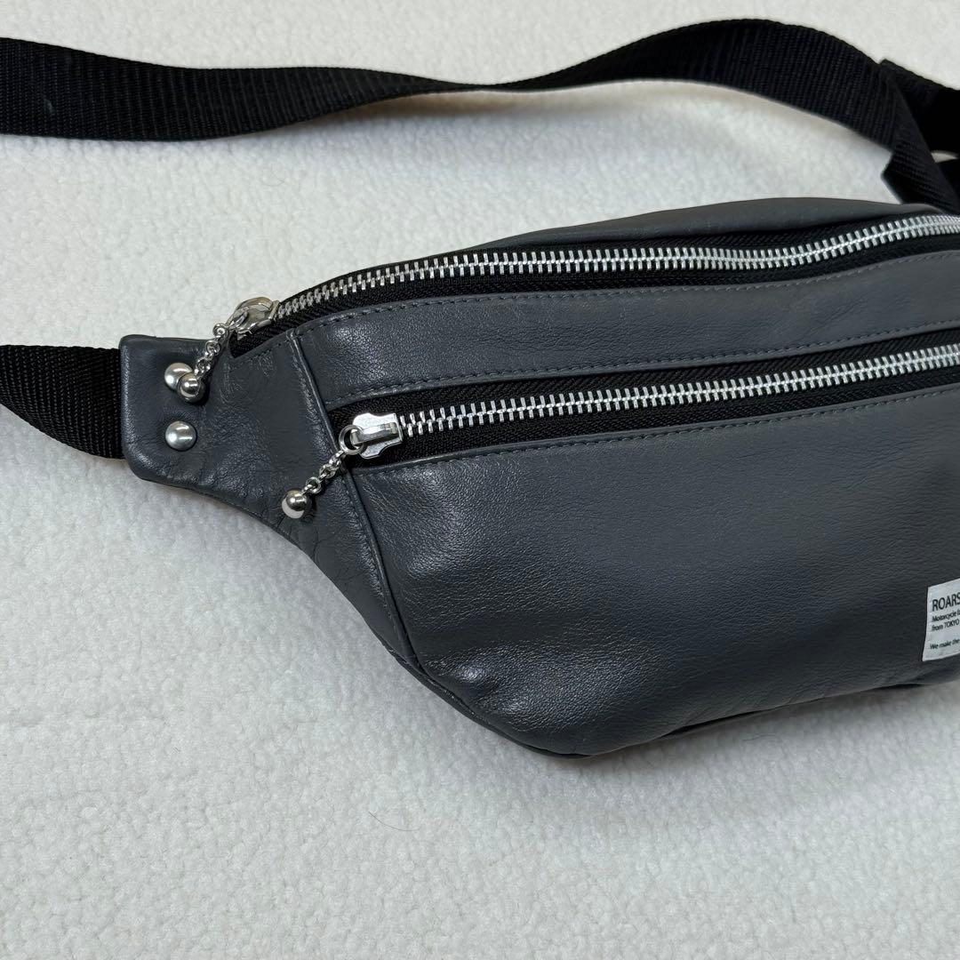 ROARS ORIGINAL グレー ボディバッグ　ほぼ未使用
