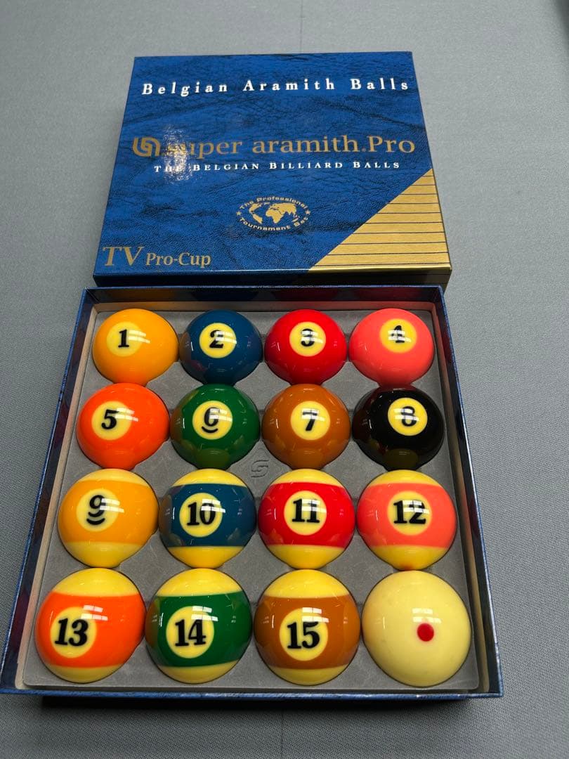 アラミスビリヤードボールSuper Aramith Pro TV Pro-Cup