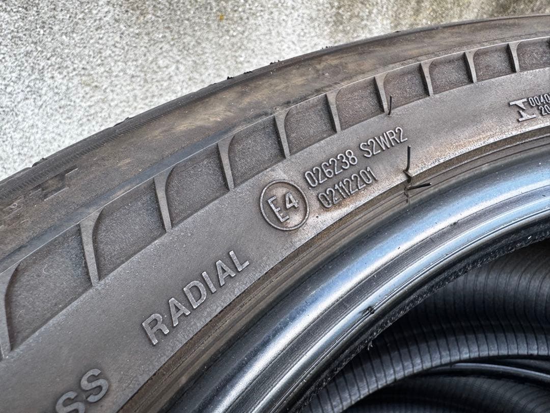 ブリヂストン235/50R20 ALENZA 001 4本セット 中古品