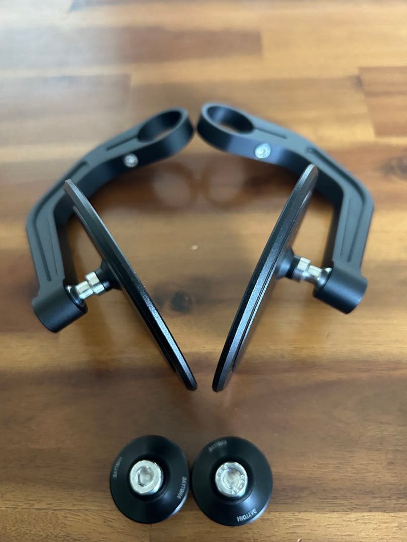 z900rs デイトナ　バーエンドミラー