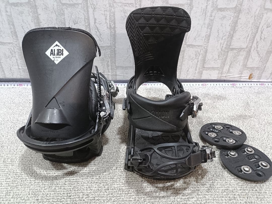 Mサイズ SALOMON サロモン ALIBI アリバイ スノーボード