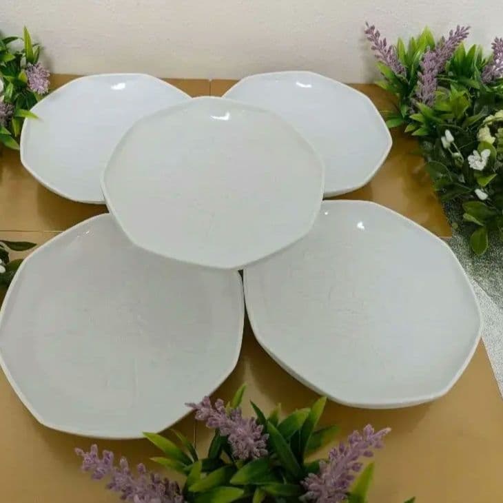 中村清六作　白磁手彫り牡丹絵六角皿佐賀県重要無形文化財](5客)　未使用