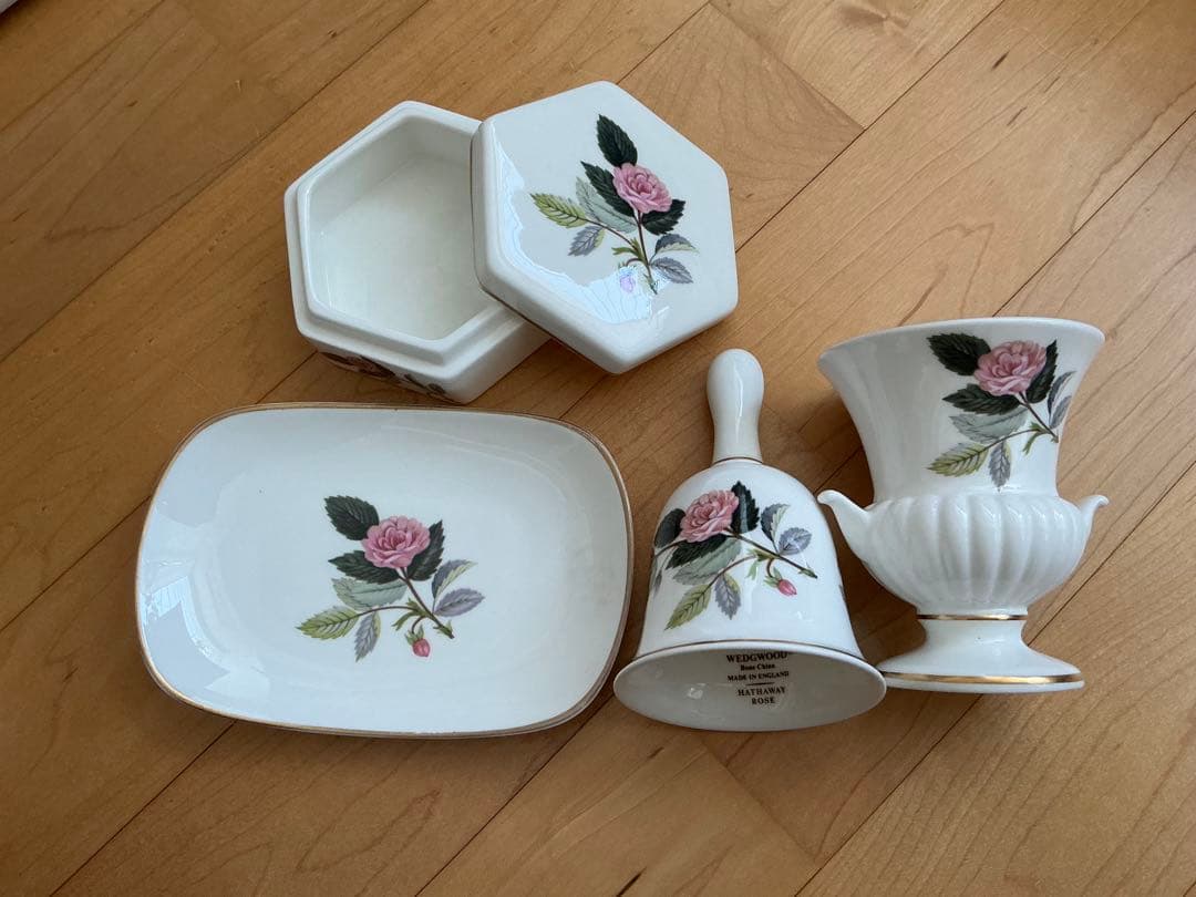 Used ウエッジウッドHATHAWAY ROSE ハザウェイローズ　4点