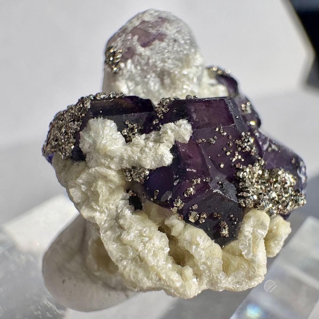 524 中国 内モンゴル産 レアタイプ フローライト&パイライト&クォーツ