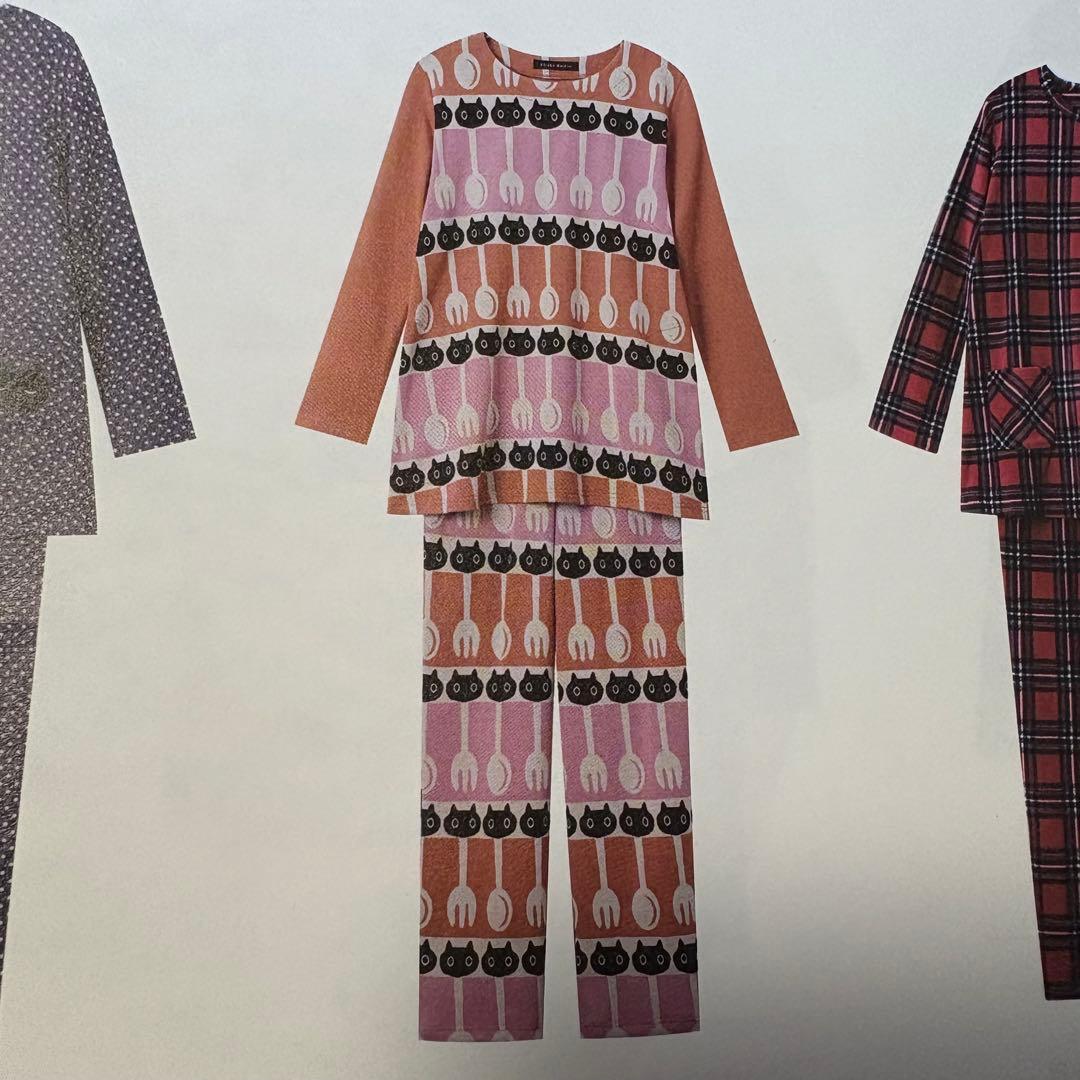 新品　マタノアツコ MEME・フォーク・スプーン柄パジャマ「4Lサイズ」①