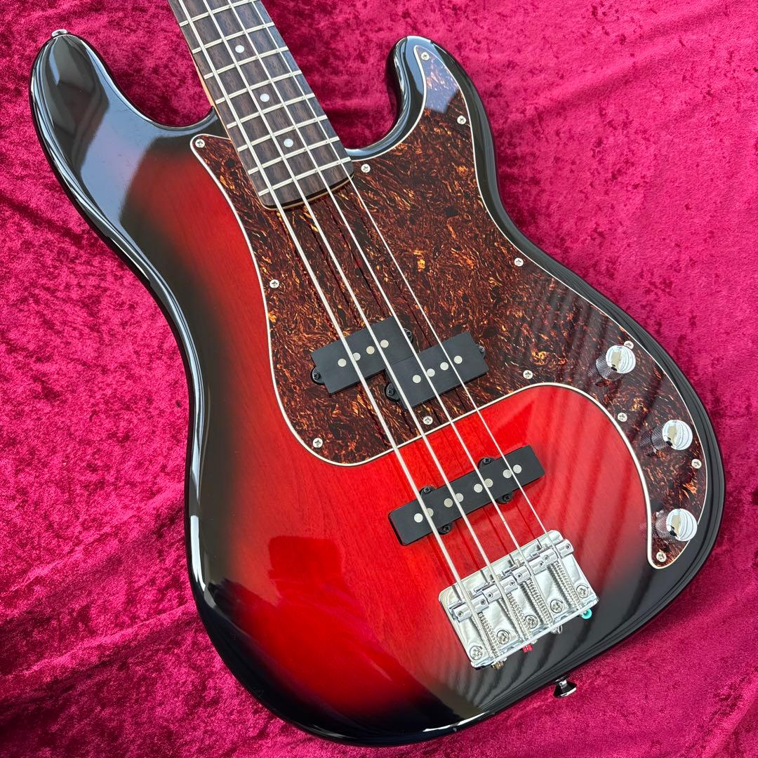 美品 メンテ済 Squier Standard PRECISION BASS