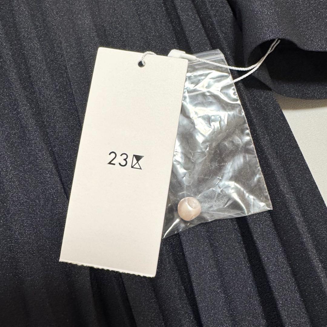 新品タグ付き 23区 洗える クリスタルアムンゼン ウエスト切り替え ワンピース