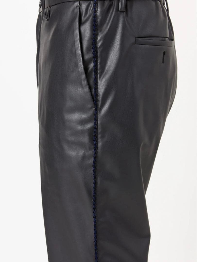 【未使用】COOHEMコーヘン　ニットサイドラインレザーパンツ　ブラック　M