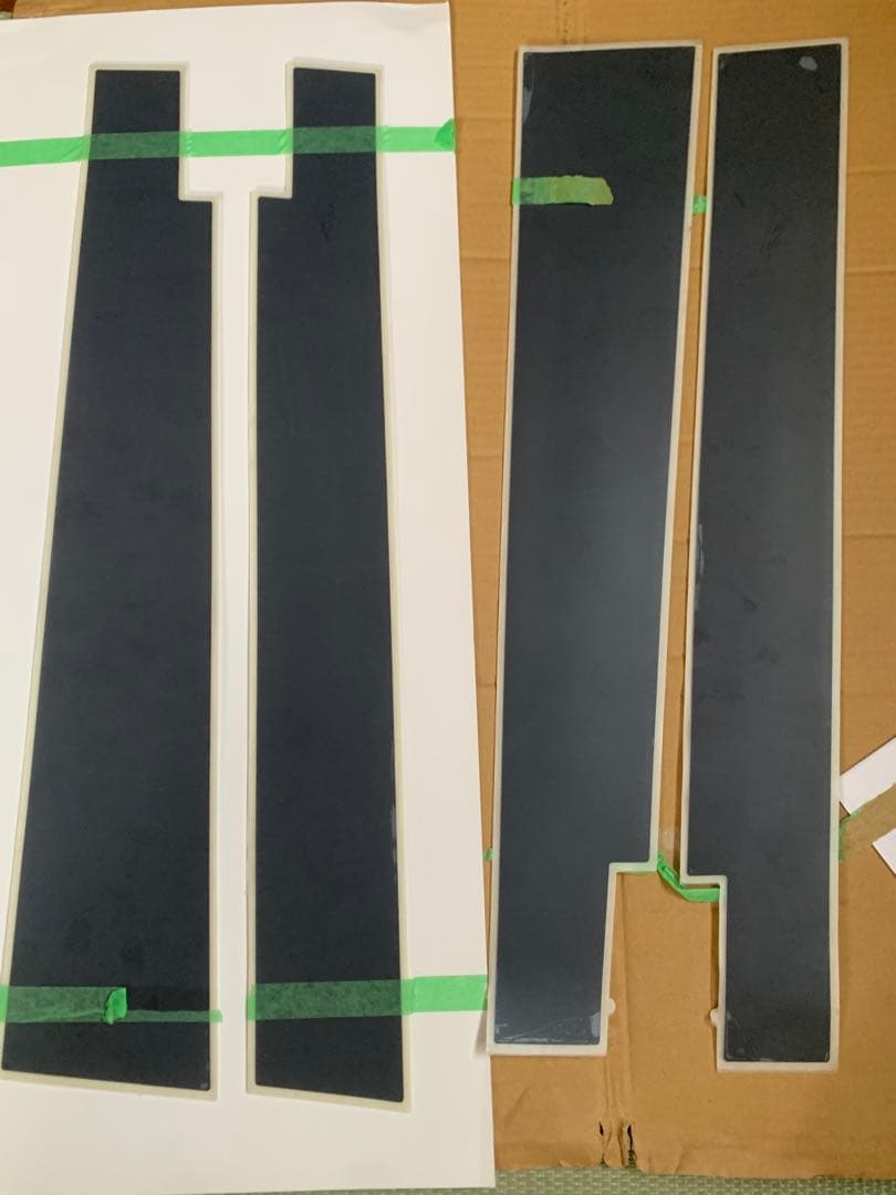 トヨタルーミー、タンク純正ピラーガーニッシュ（メッキ調）