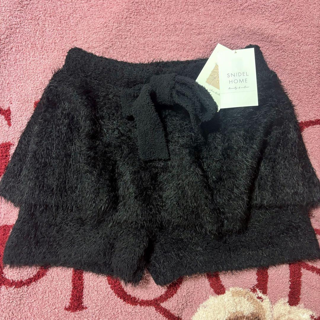 SNIDEL  ニットパーカー＆スカショーパン