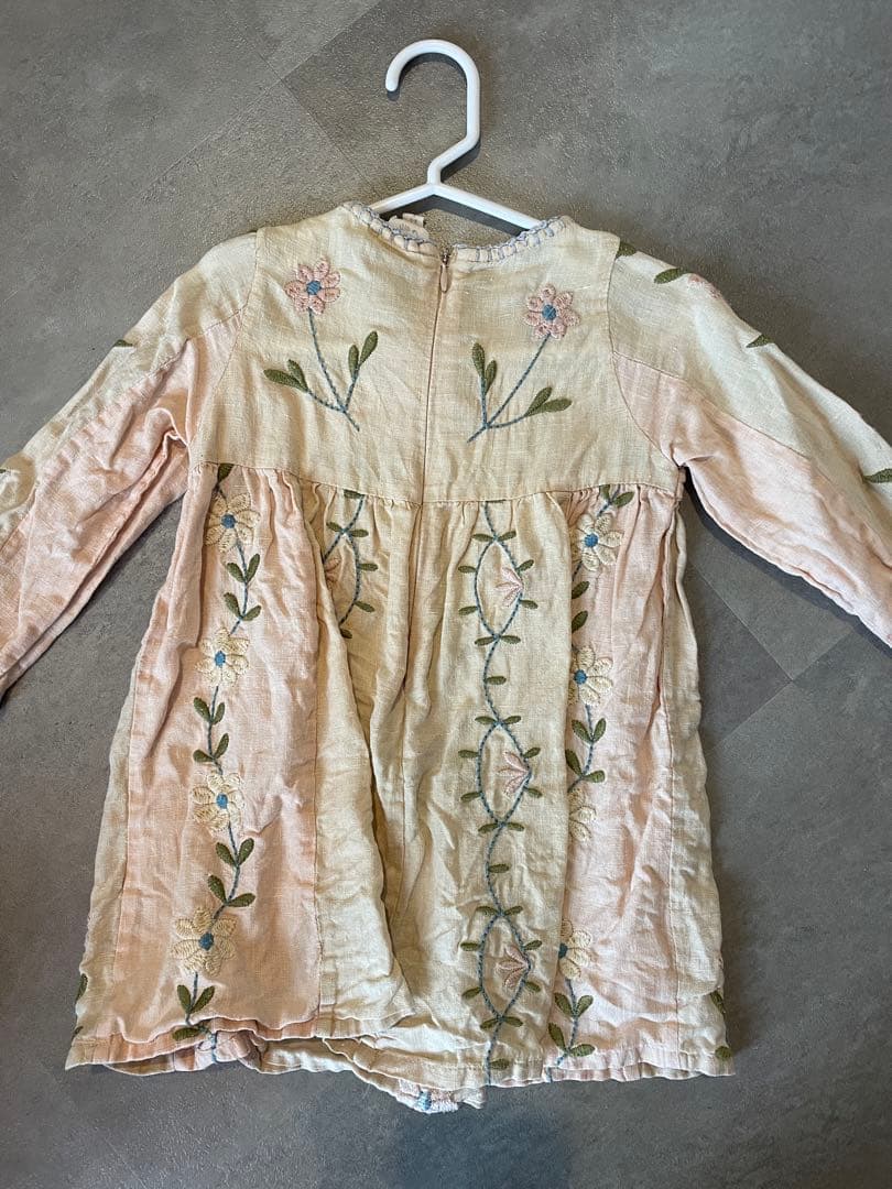 Apolina ワンピース