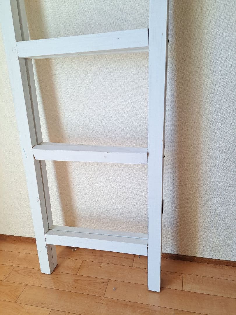 ホワイト木製ラダーラック　ハシゴ