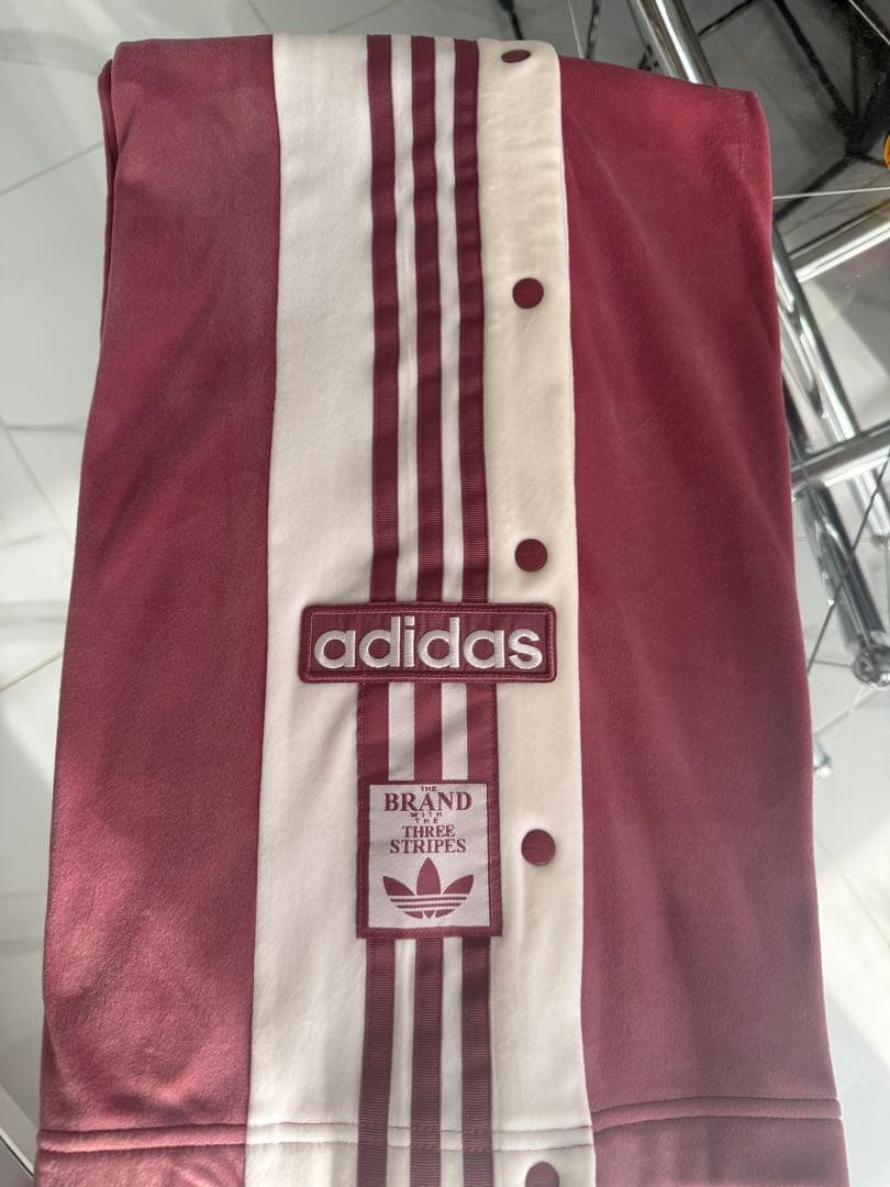 adidas ADIBREAK velour TT ピンク⭐︎重盛さと美⭐︎Mサイズ