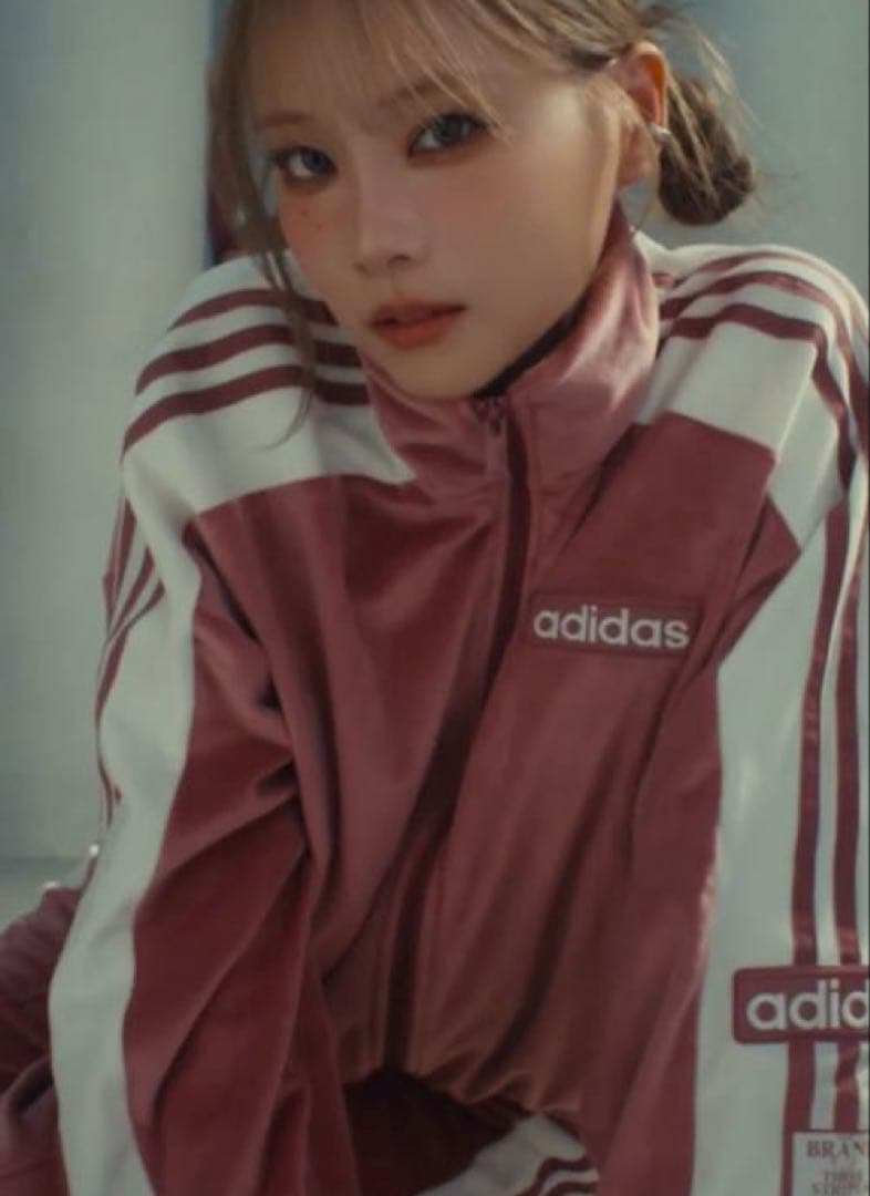 adidas ADIBREAK velour TT ピンク⭐︎重盛さと美⭐︎Mサイズ