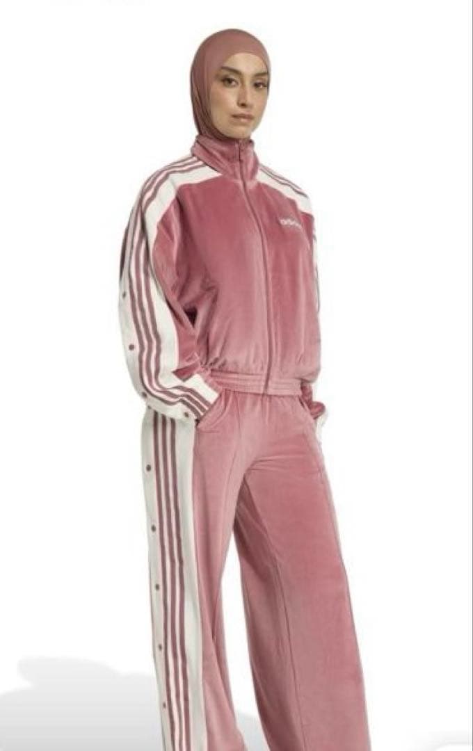 adidas ADIBREAK velour TT ピンク⭐︎重盛さと美⭐︎Mサイズ