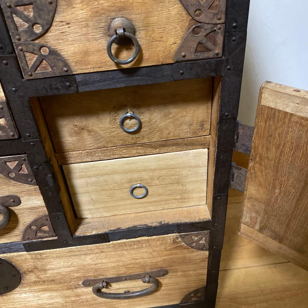 桐の箪笥　いちご