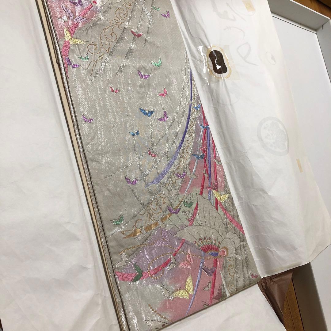 桜と蝶の振袖 ピンク系