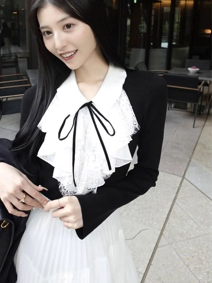 スナイデル Sustainableレイヤードラッフルニットプルオーバー