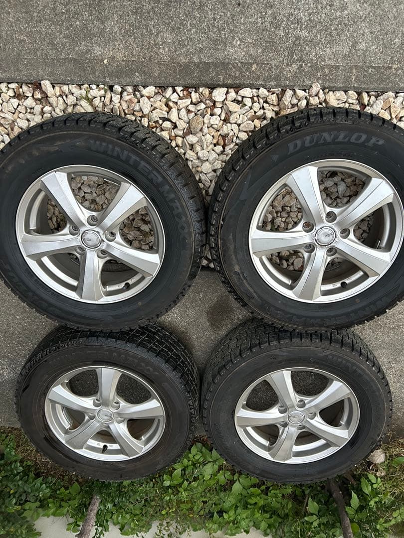 ふくらはぎスタッドレス 215/65R16 2022年製 ホイールセット④