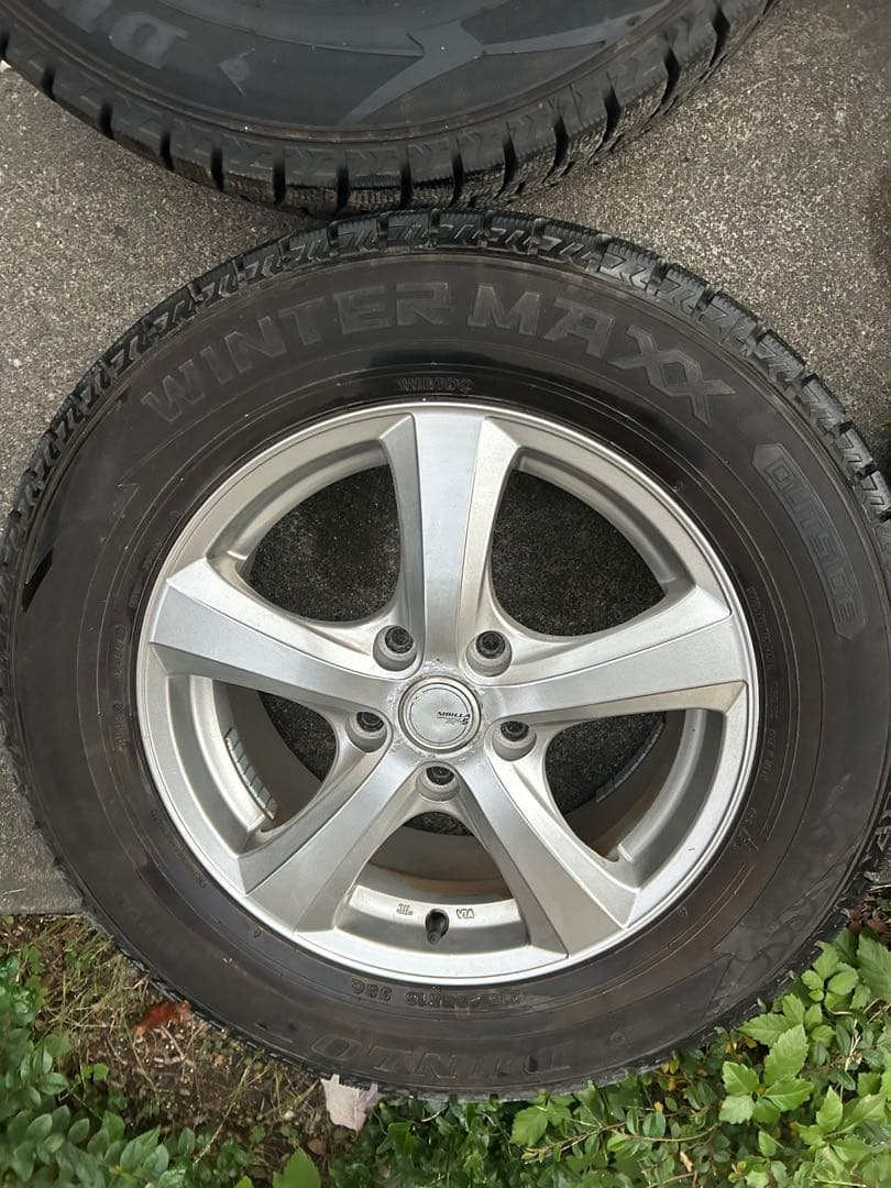 ふくらはぎスタッドレス 215/65R16 2022年製 ホイールセット④
