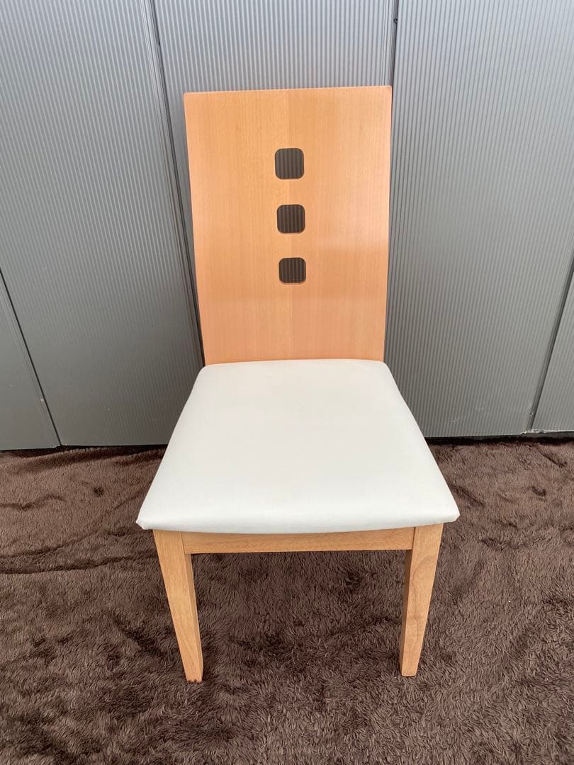 送料無料★高級シンプルダイニングチェア【ナチュラル】新品張替済！